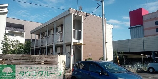 レオパレス諏訪ハイツの物件外観写真